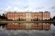 10 Things To Know Before Visiting The Hampton Court Palace